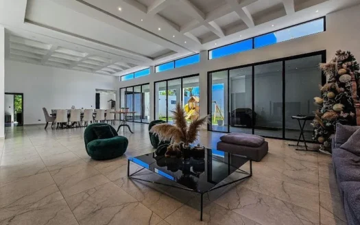 Casa en VENTA en Sausalito km 18.5 a Fraijanes